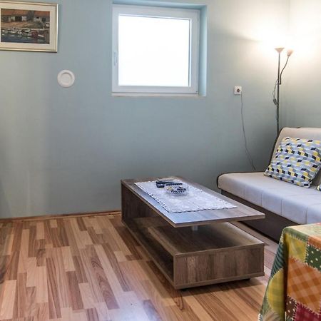 Apartment Zelina Mali Lošinj Exteriör bild